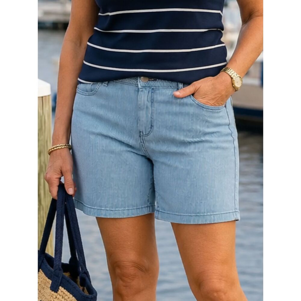 Croft & Barrow Sz 16 Women's Railroad Stripe Stretch Bermuda Jean Shorts